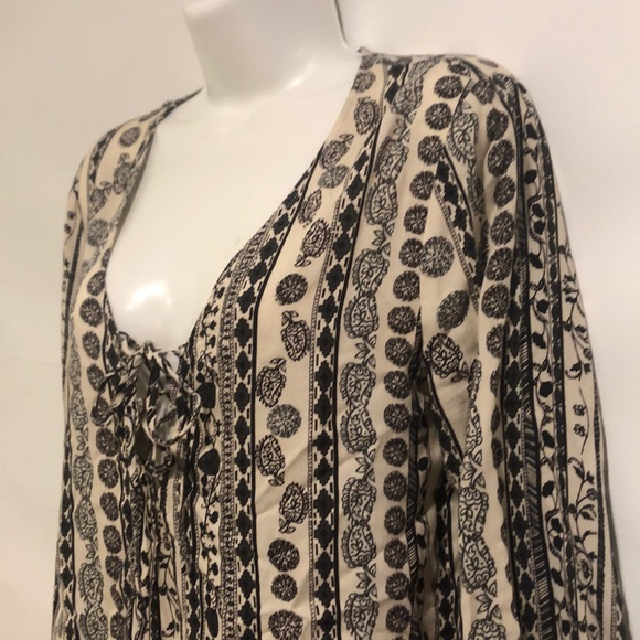 Boho Printed Long Sleeve - Picture 5 of 7